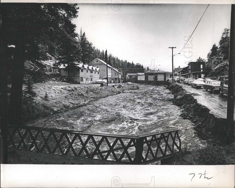 1969 Press Photo Evergreen Creek bank water Southwest - Historic Images