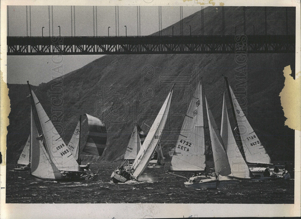 1972 San Francisco Golden Gate Bridge sails - Historic Images