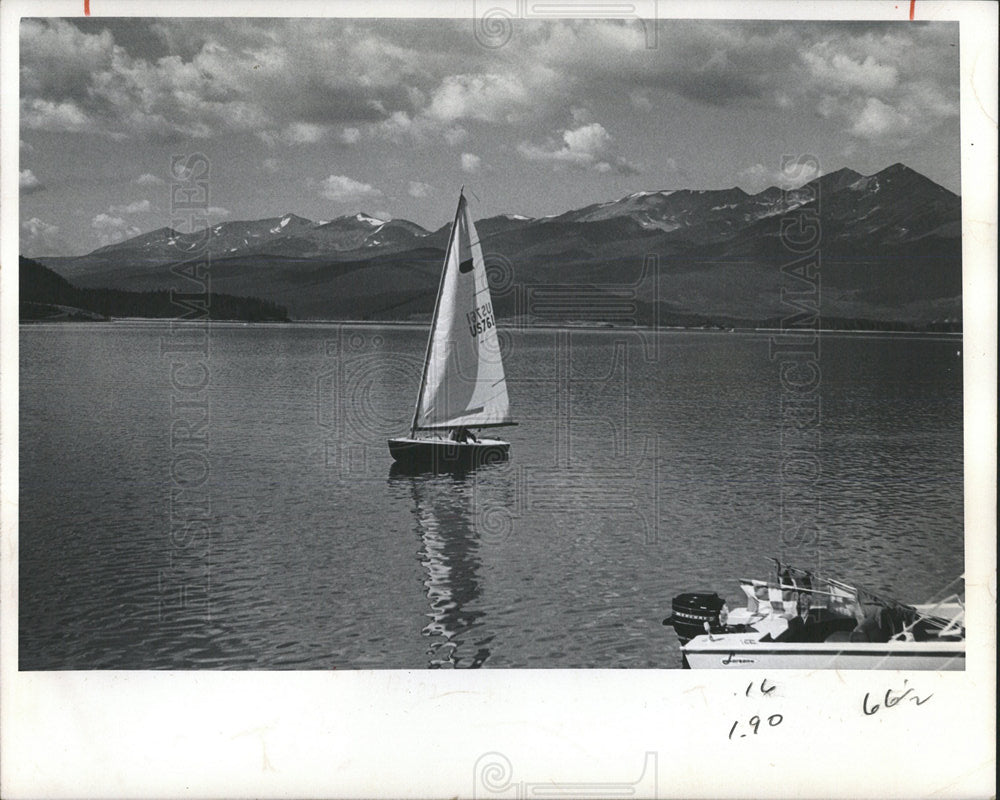 1972Press Photo Sailboating, Lake Dillon west of Denver - Historic Images