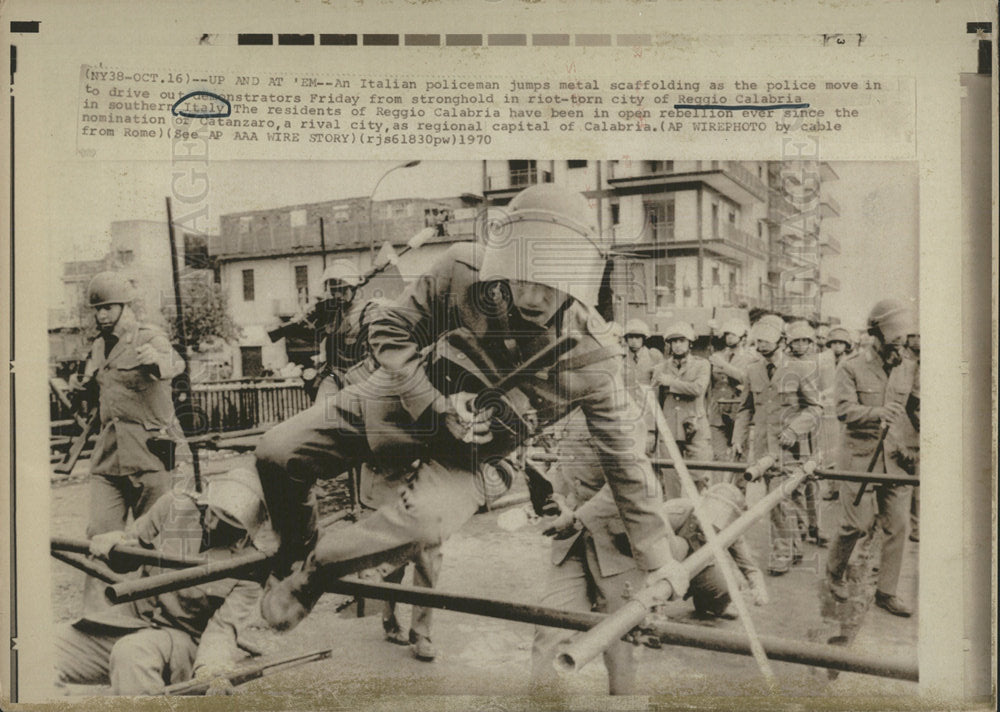 1978 Press Photo Reggio Calabria Rebellion Catanzaro - Historic Images