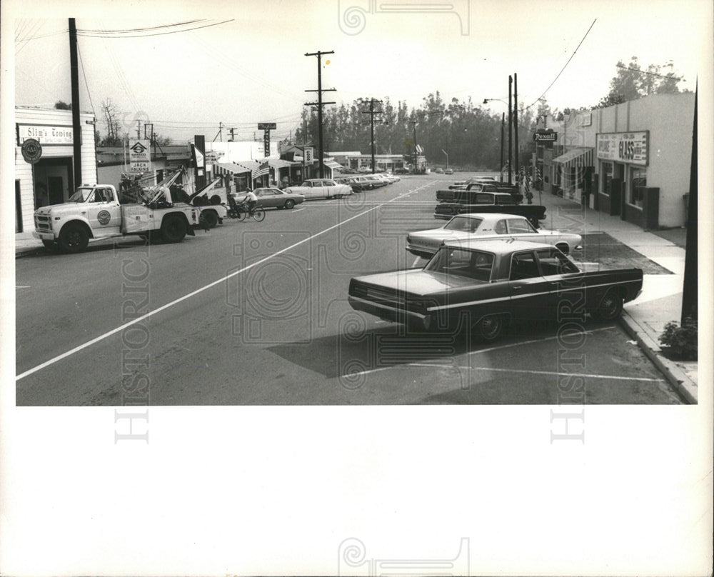 1969 Press Photo Richard Nixon Yorba Linda street car - Historic Images