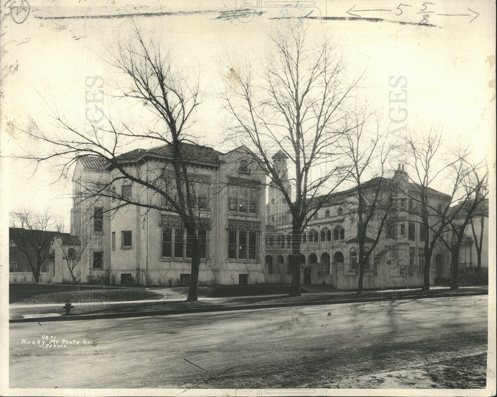 Press Photo Cathedral High School Building Ground Trees - Historic Images