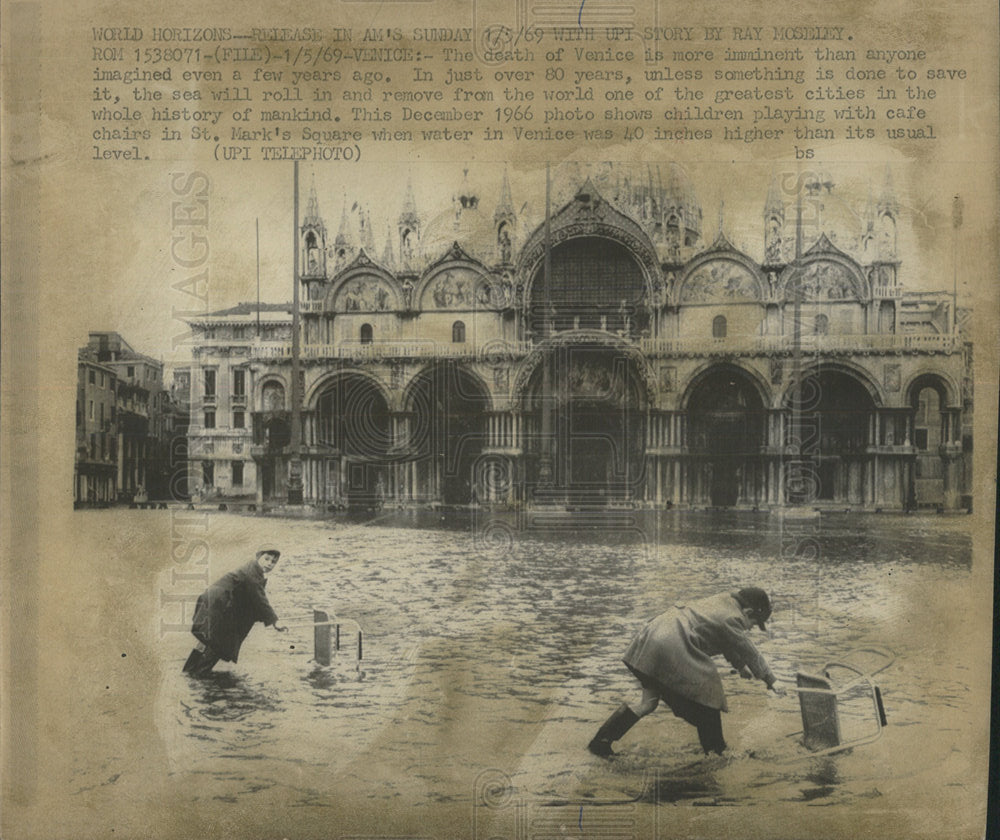 1969 Press Photo Italian City Venice Floods - Historic Images