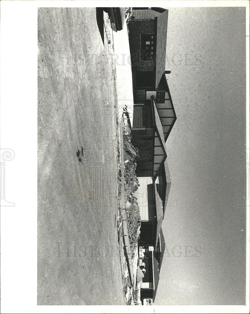 1977 Press Photo Carol Stream Illinois Home Section - Historic Images