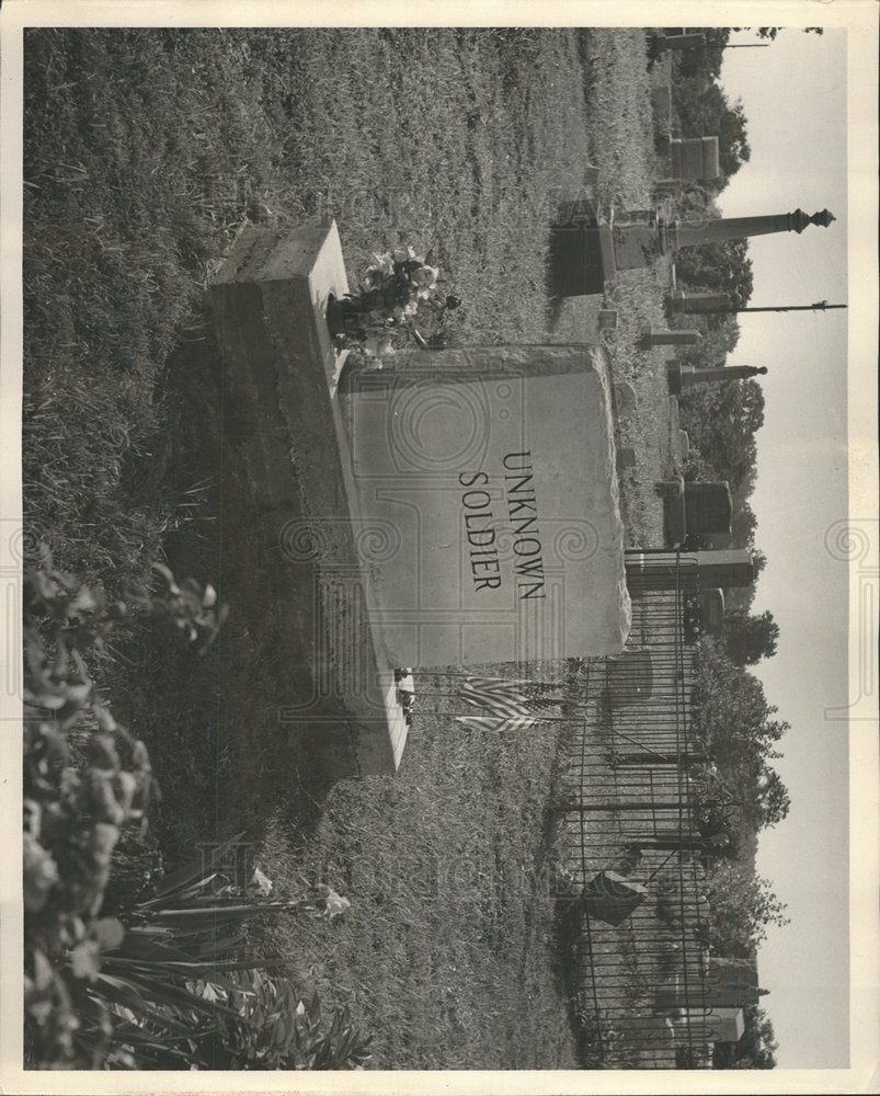 1958 Press Photo WOODLAWN CEMETERY NEAR CARBONDALE - Historic Images