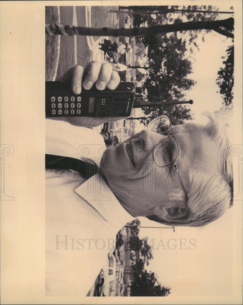 1993 Press Photo Frank Todd Motorola Las Vegas Radio - Historic Images