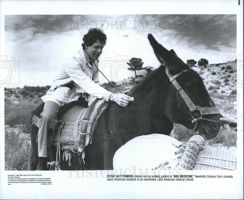 1992 Press Photo Steve Gutenberg Bad Machine America - Historic Images