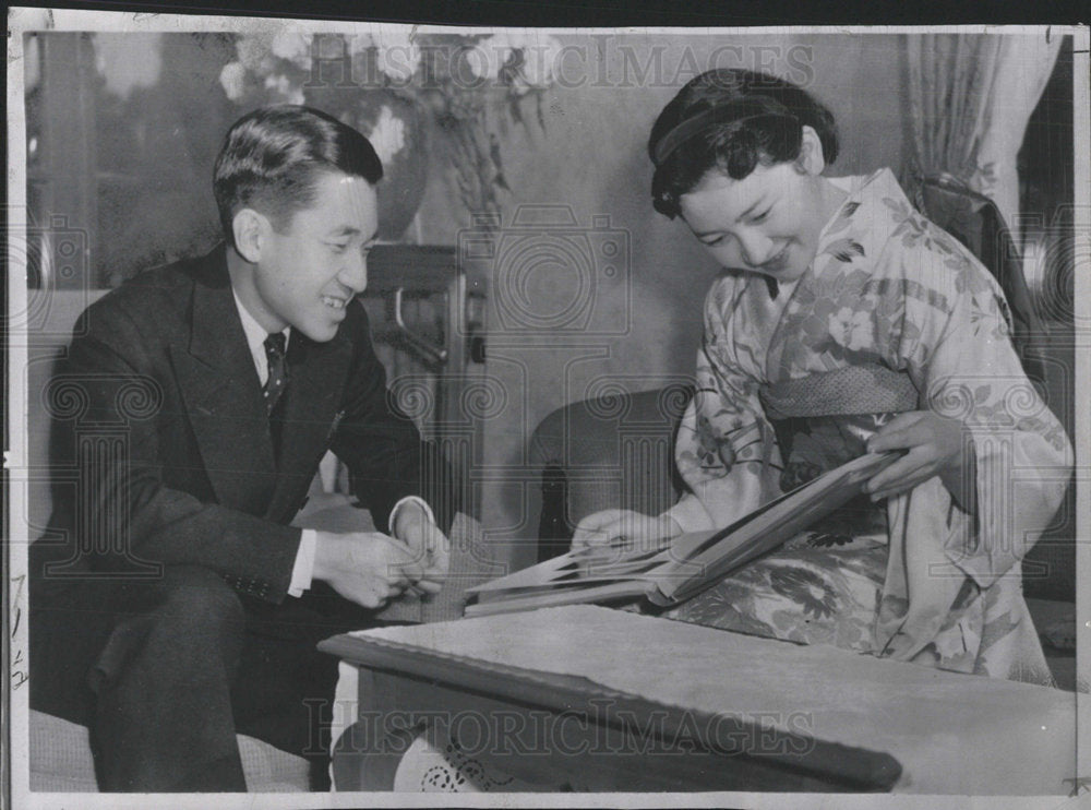 1960 Press Photo Akihito Michiko Japanese Royality - Historic Images