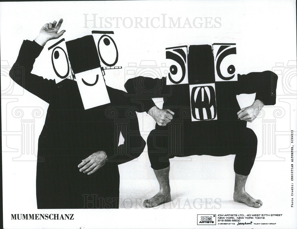 1995 Press Photo Mummenschanz Pantomime Troop Swiss - Historic Images