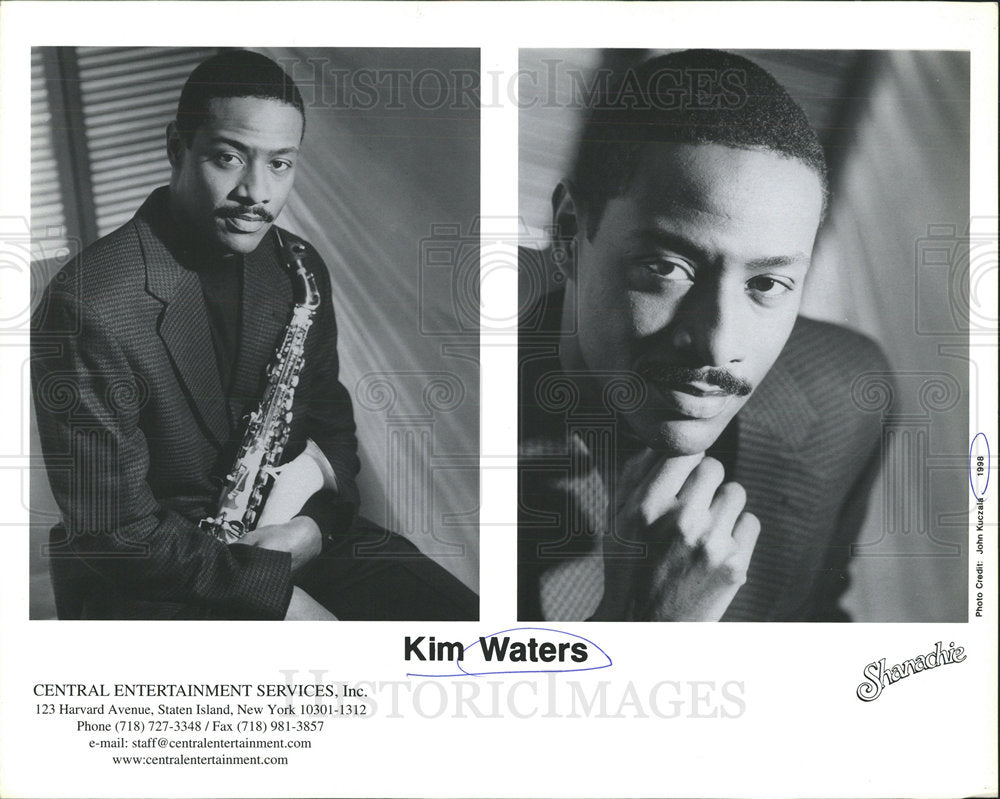 1998 Press Photo Kim Waters Musician Actor Chicago - Historic Images