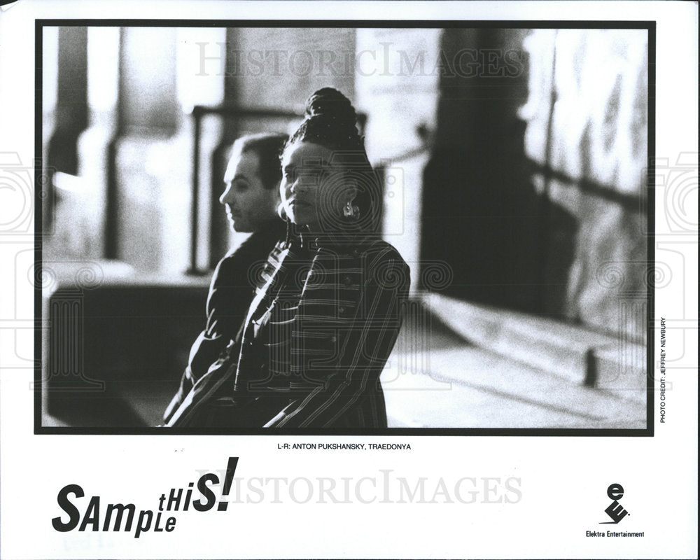 1993 Press Photo Anton Pukshansky Traedonya Sample This - Historic Images