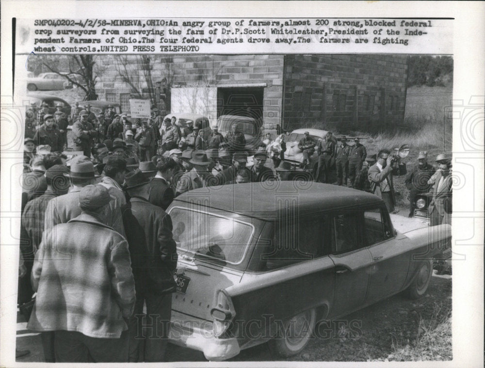 1958 Press Photo Scott White leather crop surveyors - Historic Images