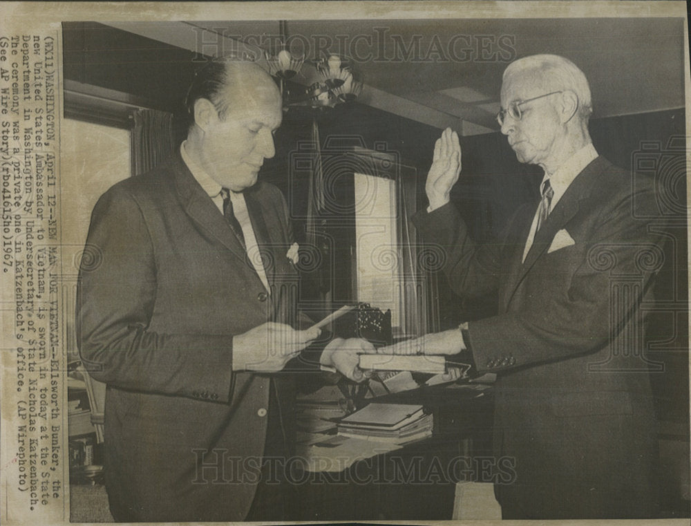 1967 Press Photo Vietnam Elsworth Bonker UN Ambassador - Historic Images