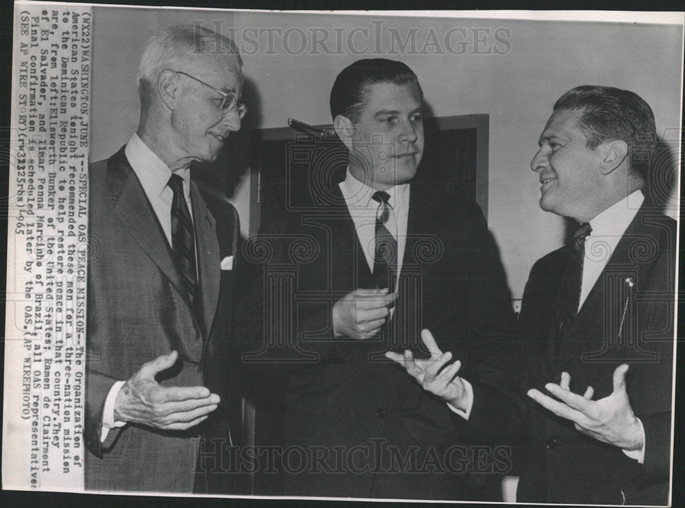 1965 Press Photo America Ellsworth Bunker Ramon Brazil - Historic Images