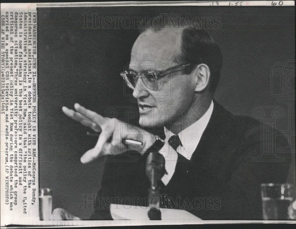 1971 Press Photo McGeorge Bundy Viet Nam Assistant - Historic Images