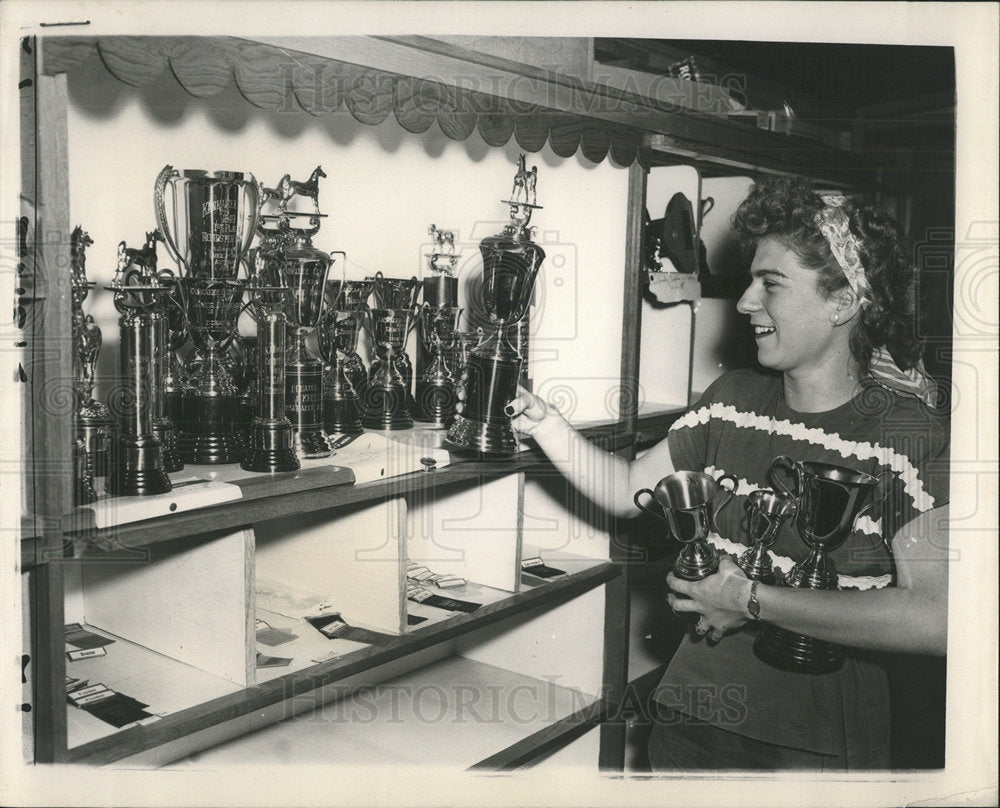 1949 Press Photo Mary Louise Kaukaku  County Fair Horse - Historic Images