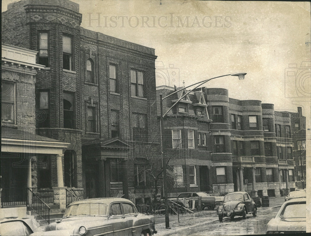 1978 Press Photo Block of N.Elaine,Pl. Before and After - Historic Images