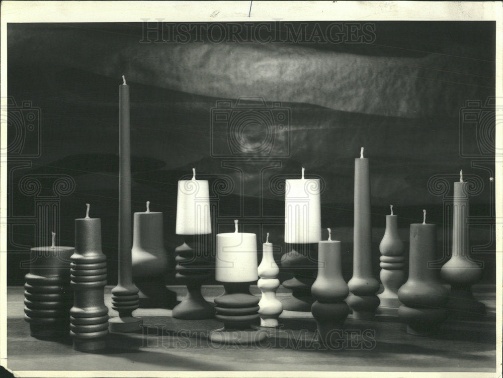 1967 Press Photo Candle Sarpanava Colors Shape Shop - Historic Images