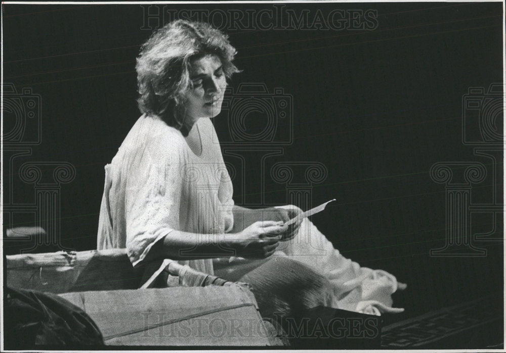 1979 Press Photo Ann Beigel Dancer Gov Lamm Mansion - Historic Images