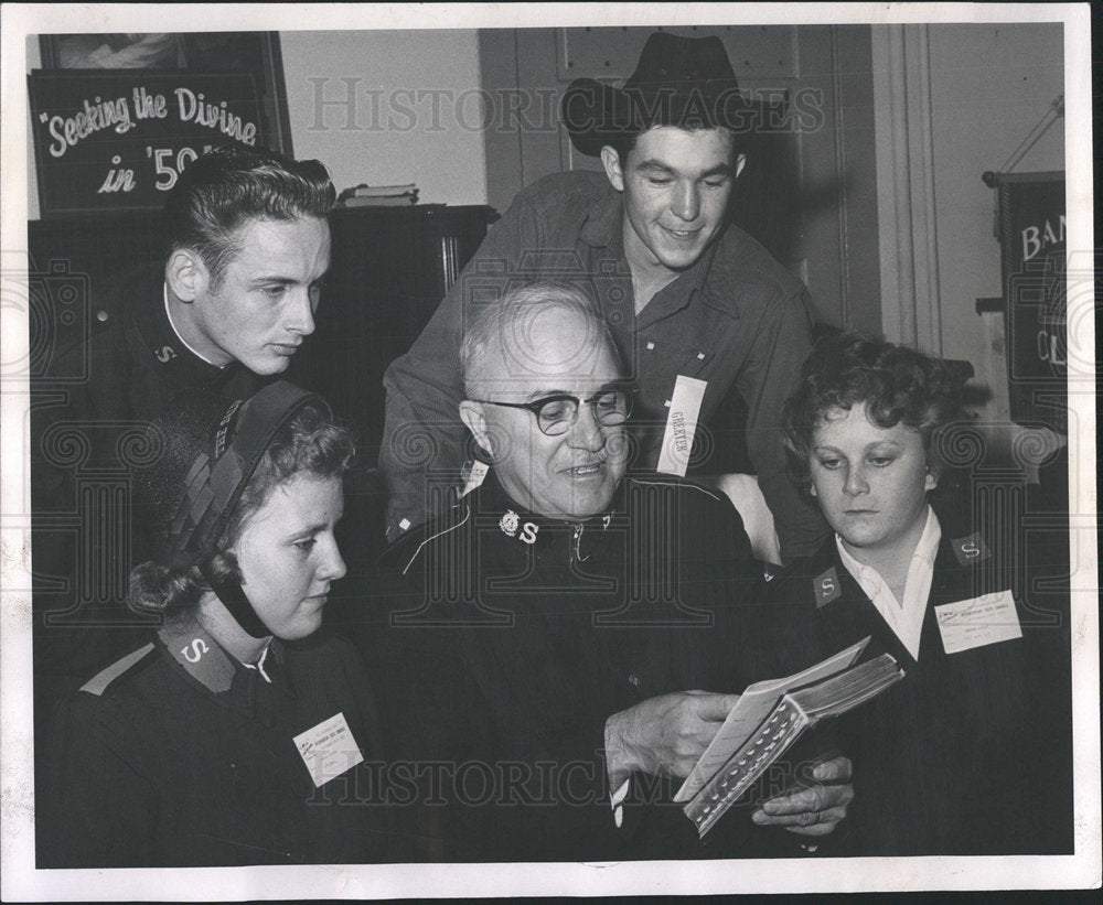 1959 Press Photo Salvation Army Samuel Hepburn Western - Historic Images