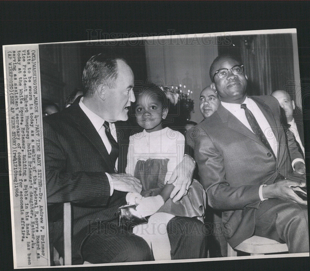 1966 Press Photo Dr Andrew Brimmer Assistant Secretary - Historic Images