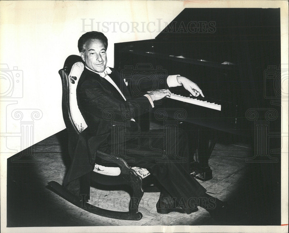 1962 Press Photo Victor Borge in &quot;Comedy in Music&quot; - Historic Images