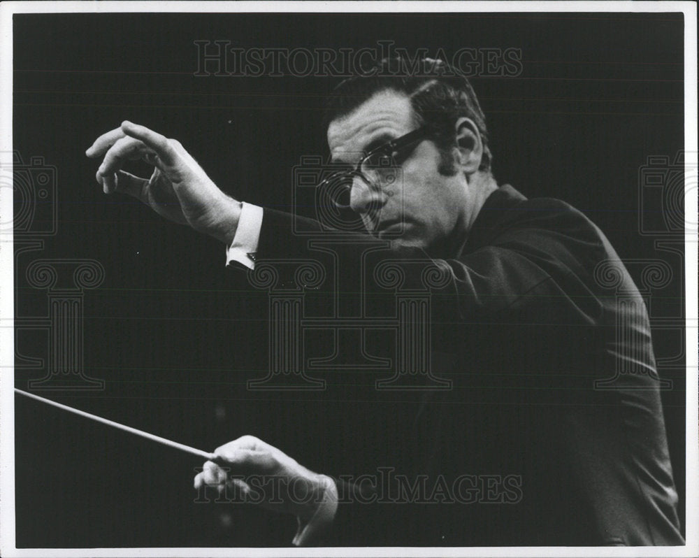 1987 Press Photo Edgar J. Braun Conductor - Historic Images