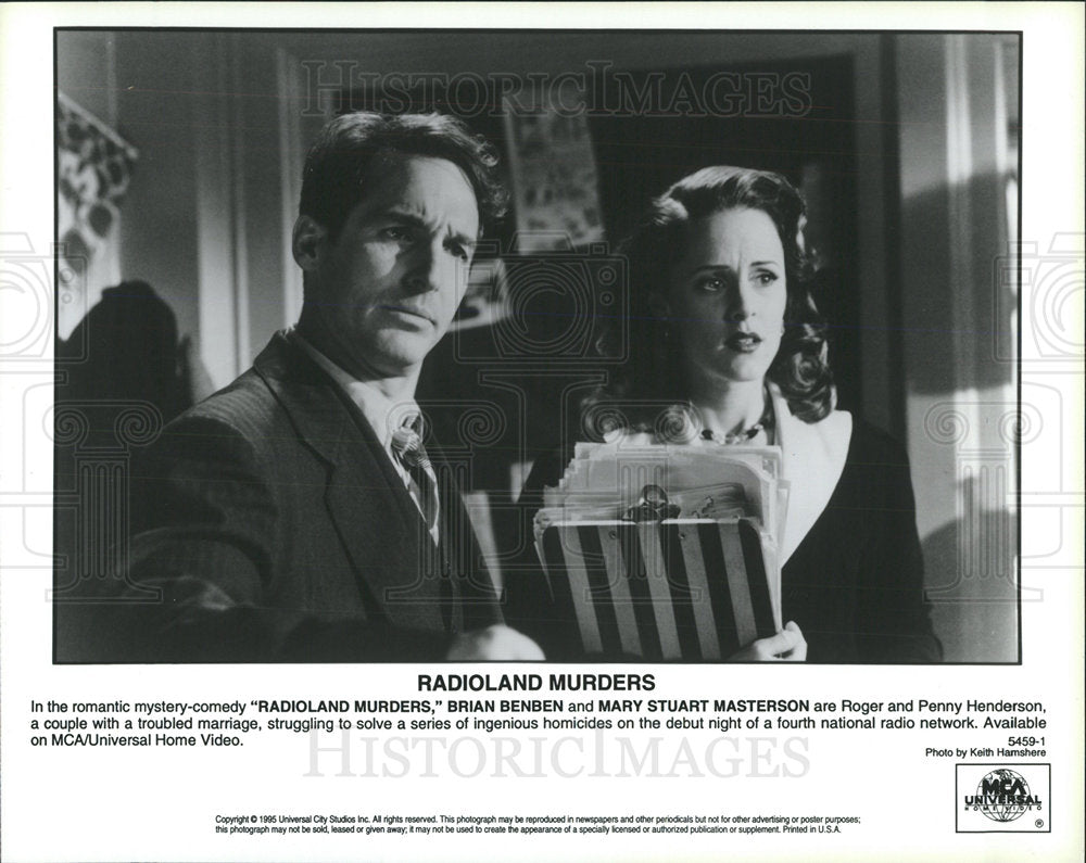 1995 Press Photo Brian Beneben &quot;Radioland Murders&quot; - Historic Images