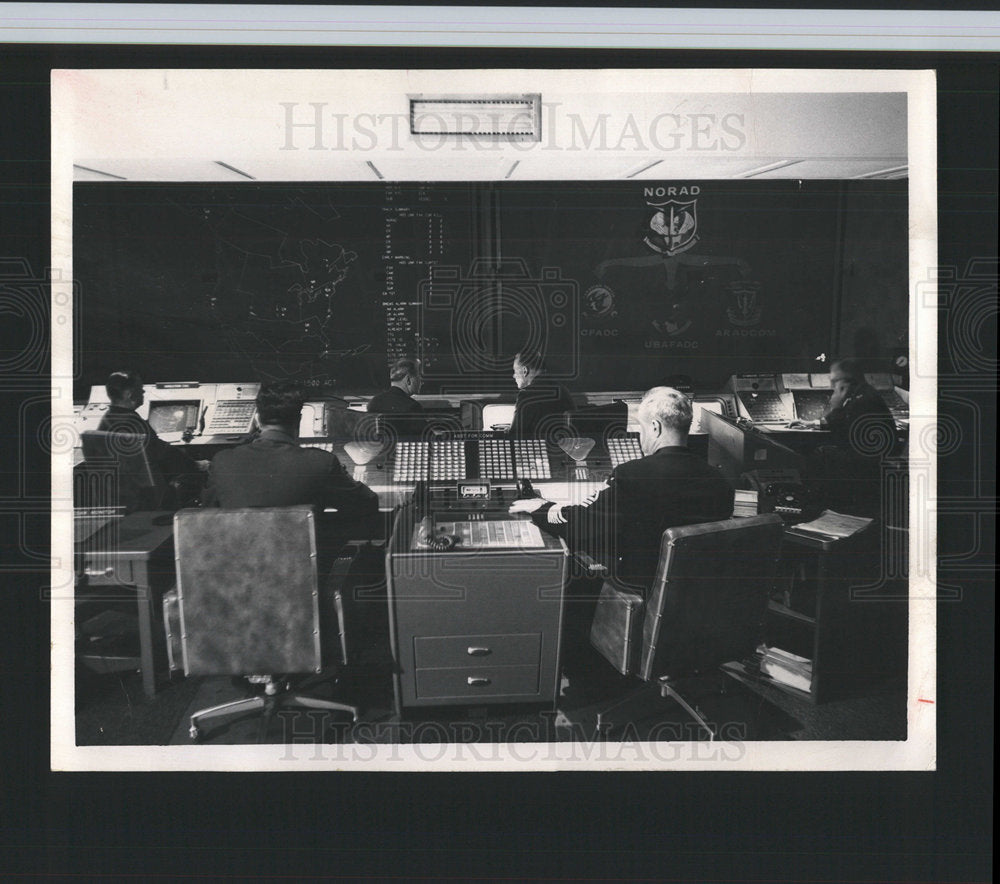 1967 Press Photo Air Defense Command Center Interior - Historic Images