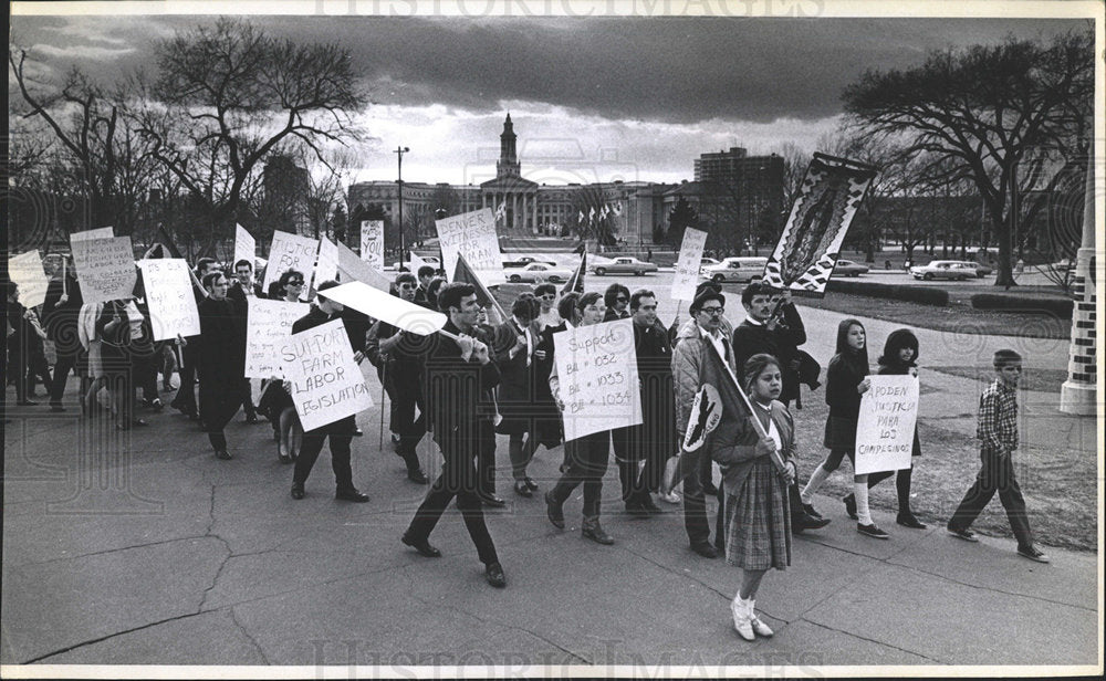 1969 Press Photo Denver Riots &amp; Demonstrations - Historic Images