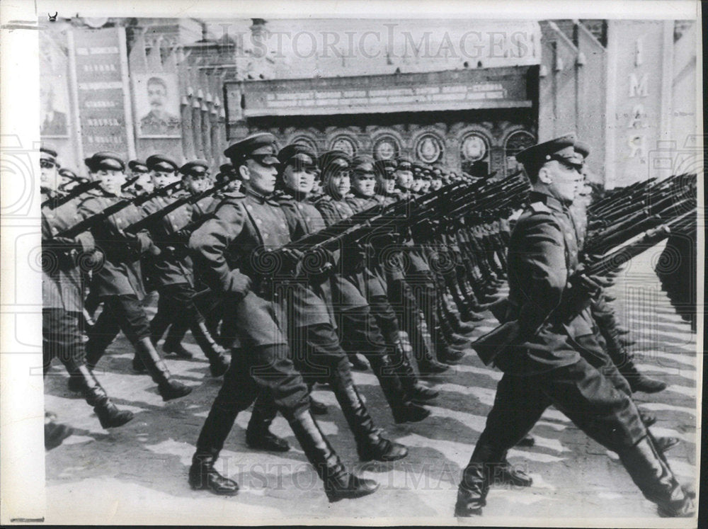 1952 Press Photo Moscow Day Parade - Historic Images