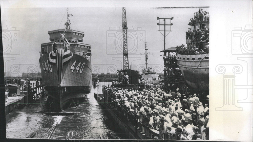 1953 Press Photo Exploit Minesweeper Commissioning - Historic Images