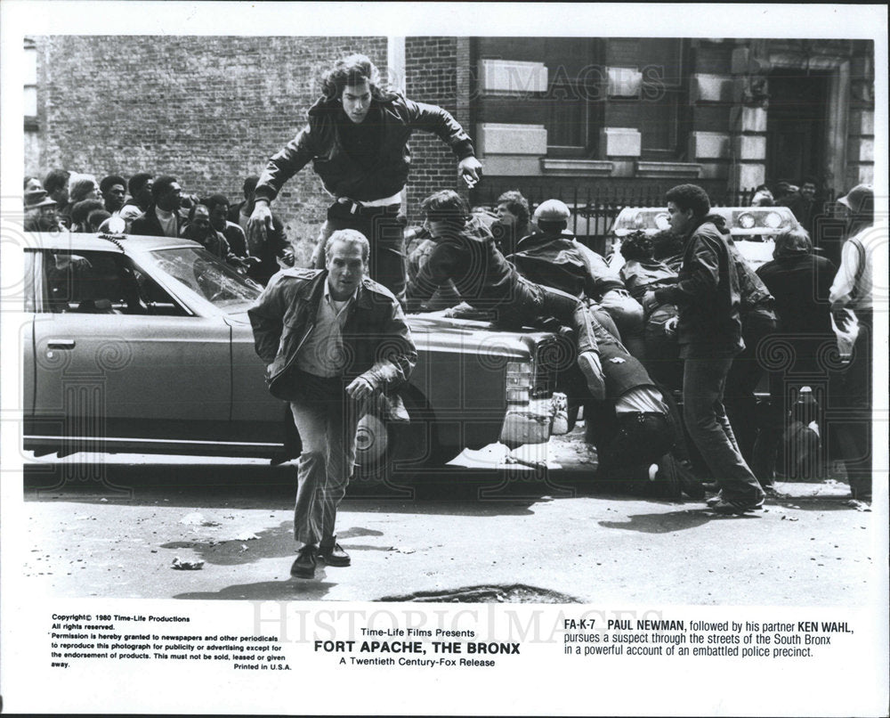 1980 Press Photo Paul Newman Ken Wahl Fort Apache Bronx - Historic Images