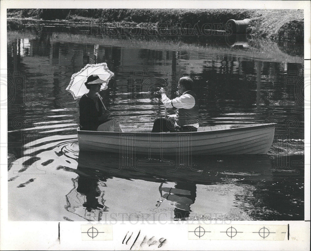 1979 Press Photo Boat Ride on Calm Waters - Historic Images