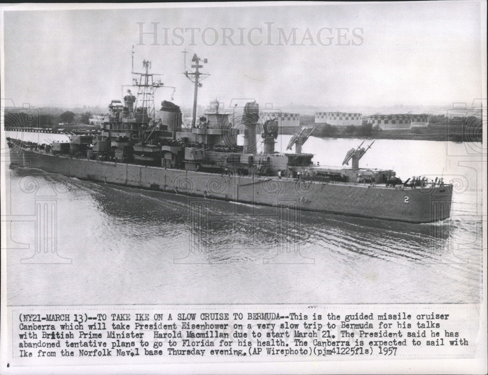 1957 Press Photo Canberra Eisenhower takes to Bermuda - Historic Images