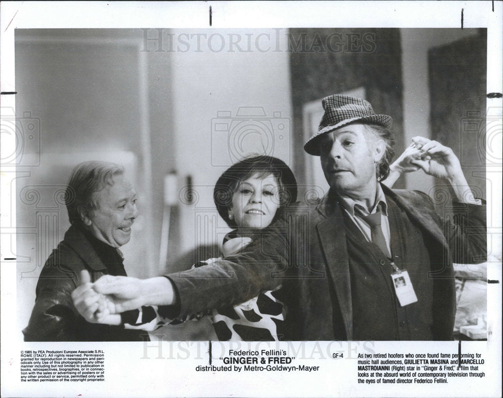 1986 Press Photo Fellini Ginger Fred Movie Masina - Historic Images