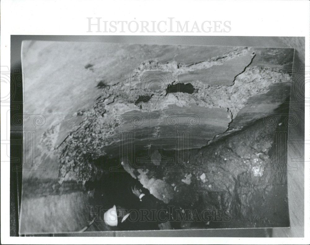 1992 Press Photo Chicago Freight Tunnel System Damage - Historic Images