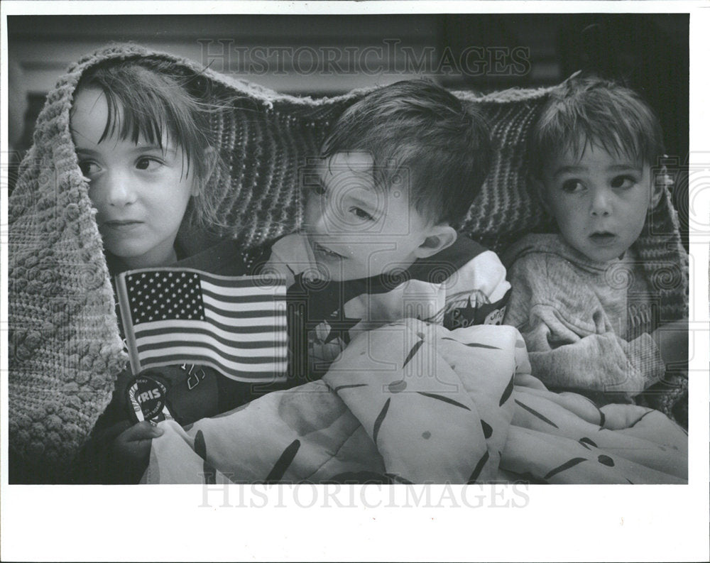 1994 Press Photo Patricia Milazzo, Christopher Pantelis - Historic Images