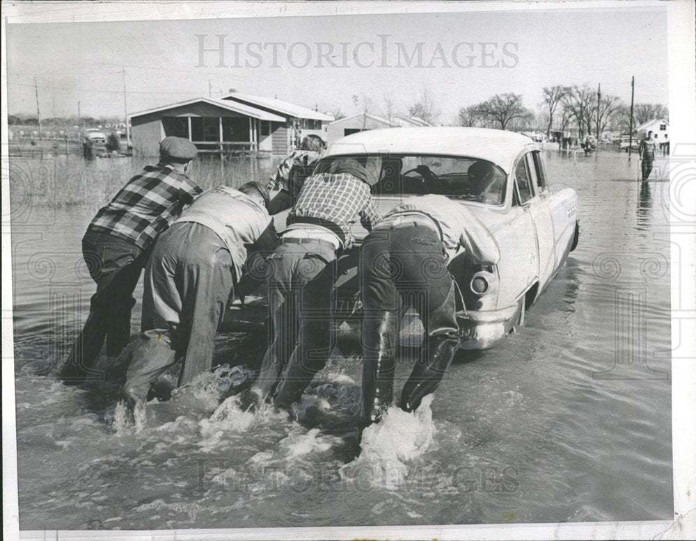 1959 Press Photo Rockford Area Illinois Floods Scene - Historic Images