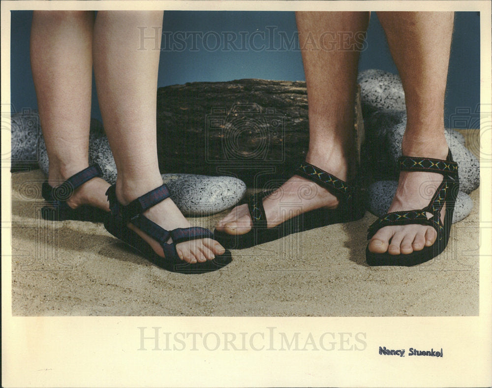 1992 Press Photo His and hers Sandals - Historic Images