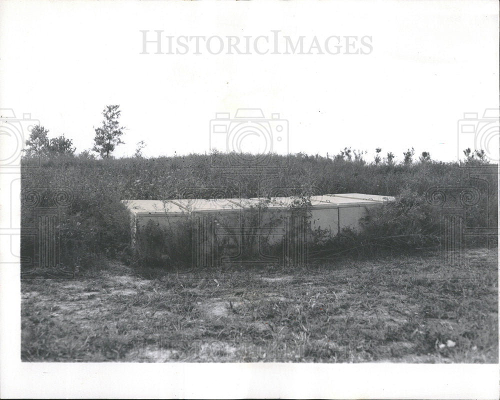 1960 Press Photo Bridewell Prison Unclaimed Body Vault - Historic Images