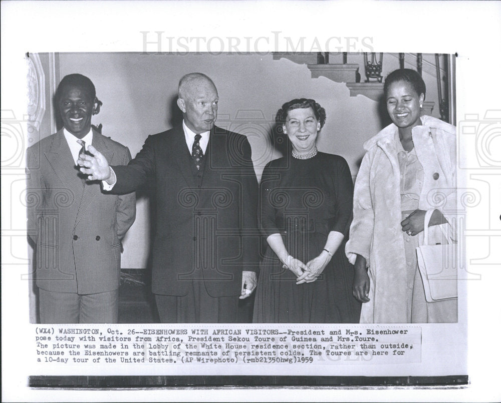 1959 Press Photo Toure Eisenhower African Sekou Pose - Historic Images