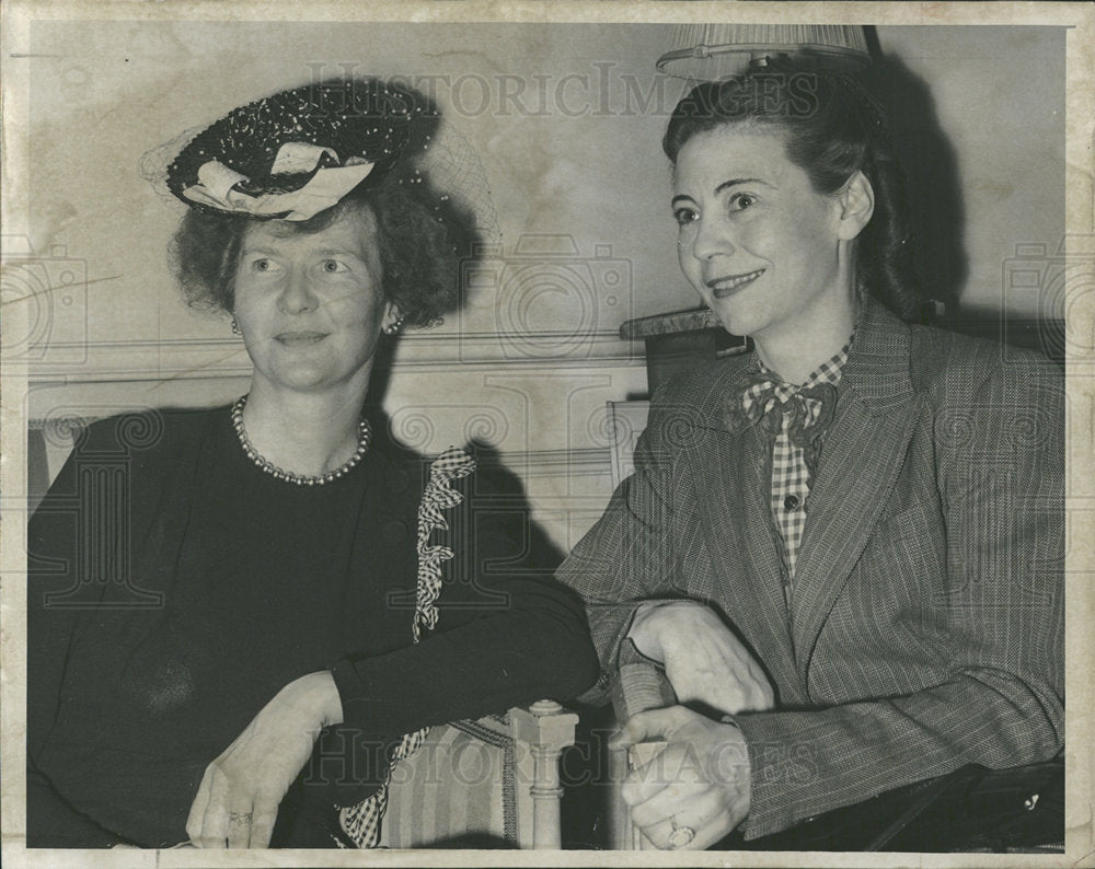 1944 Press Photo Detroit Socialites - Historic Images