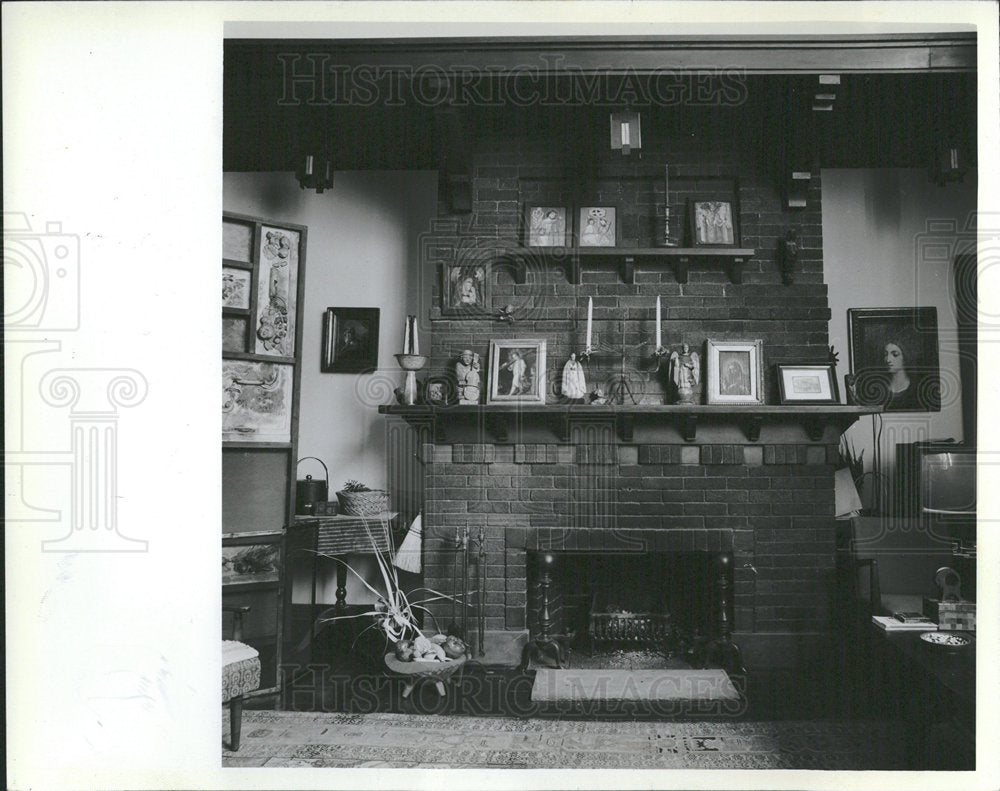 1983 Press Photo Apartment Housing - Historic Images