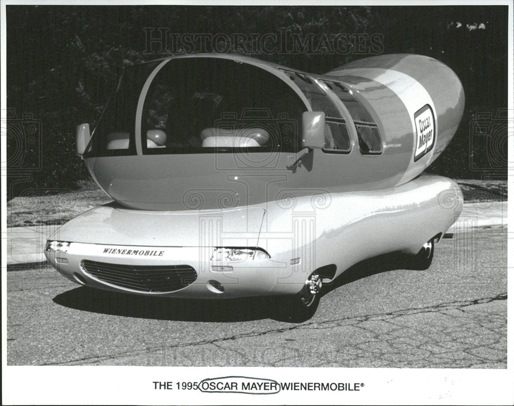 Press Photo The 1995 Oscar Mayer Wienermobile. - Historic Images