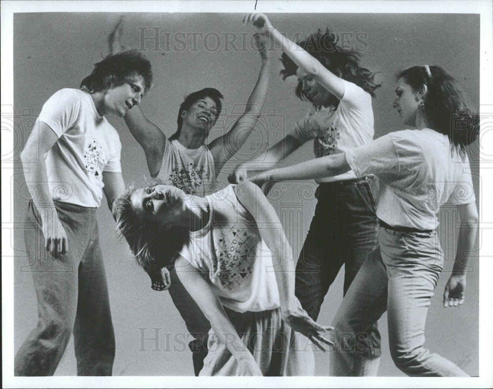 1987 Press Photo Osgood Dances Columbia College Center - Historic Images
