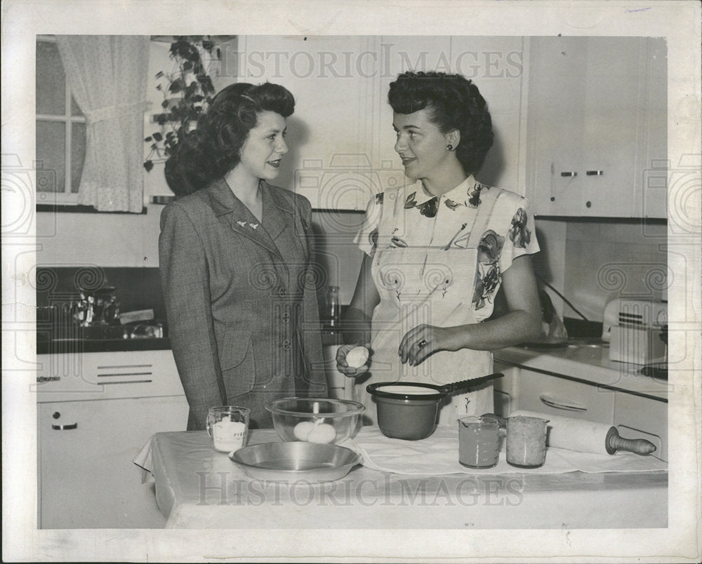 1949 Miss Strait Mackinac Dorienne Whiteman - Historic Images
