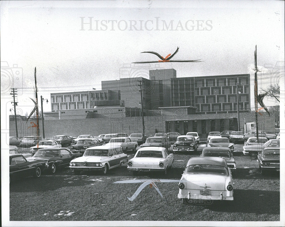 1967 Press Photo Wayne Youth Center Michigan Parking - Historic Images