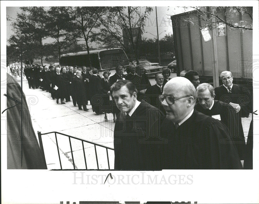 1984 Press Photo Michael J.Kelly Michigan Appeals Judge - Historic Images