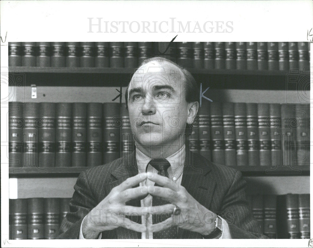 1989 Press Photo Senator John Kelly JCA - Historic Images